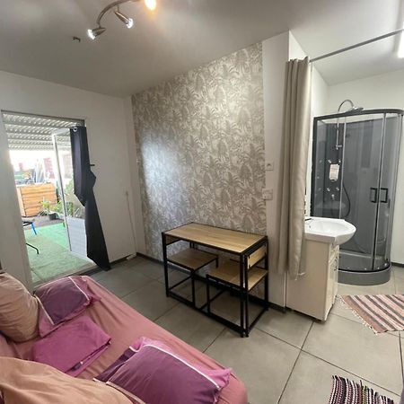 Mobilhome Pour 2 Personnes 勒唐蓬 外观 照片