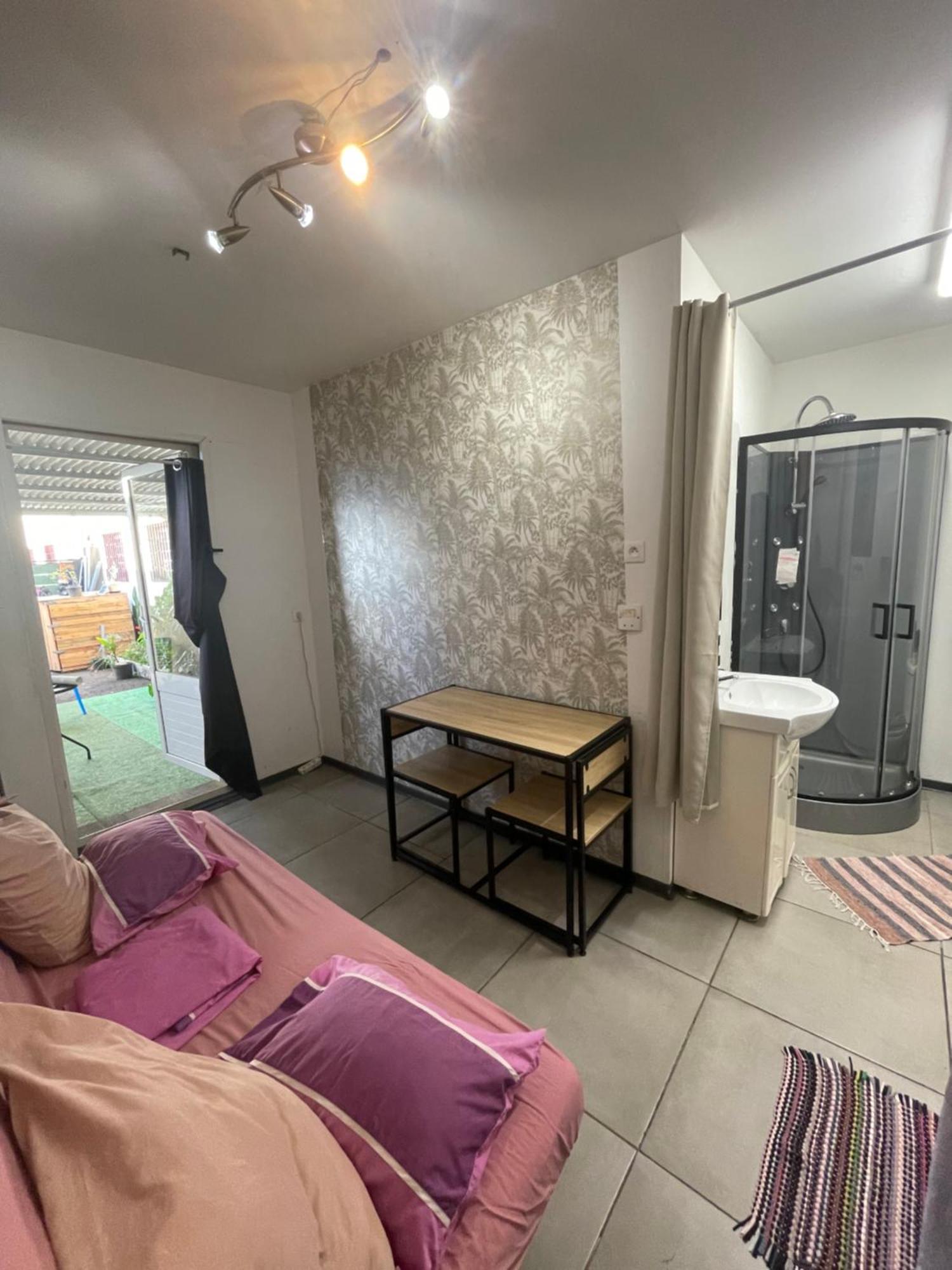 Mobilhome Pour 2 Personnes 勒唐蓬 外观 照片
